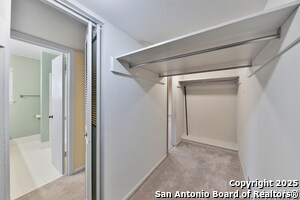 Building Photo - 102 Ruelle