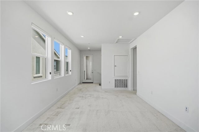 Building Photo - 208 Yerba