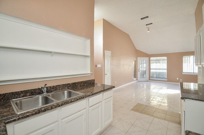 Building Photo - 11866 Greenloch Ln