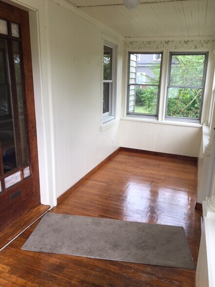 Enclosed Front Porch - 11 Boxwood Ave