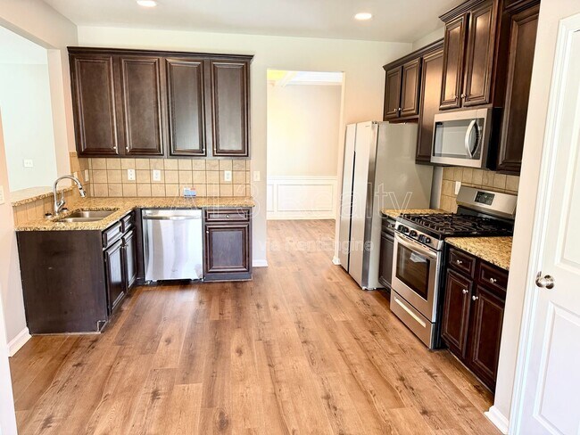 Building Photo - 7766 Flyaway Rd