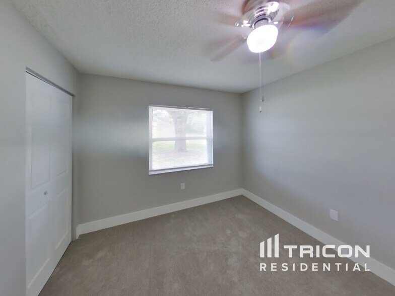 Building Photo - 6623 Freeport Dr