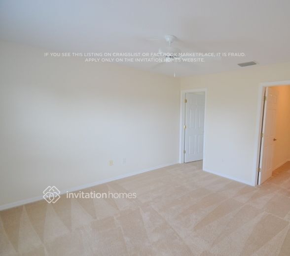 Building Photo - 4893 Fairlane Dr