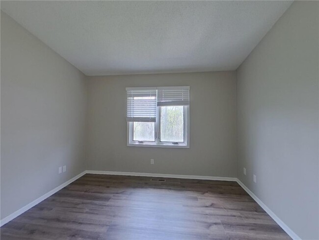Building Photo - 1444 Willow Creek Ln