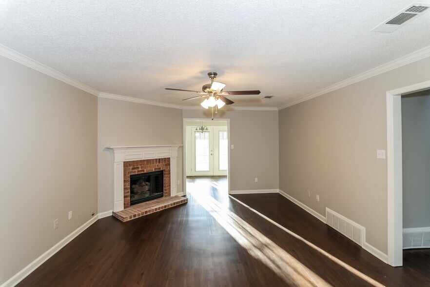 Building Photo - 1515 Cider House Ln