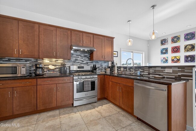 Building Photo - 8 Coronado Way