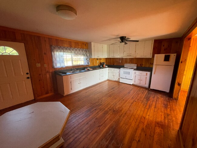 Building Photo - 2173 GA-254