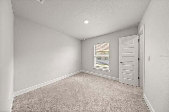 Building Photo - 4984 SW 91st PL