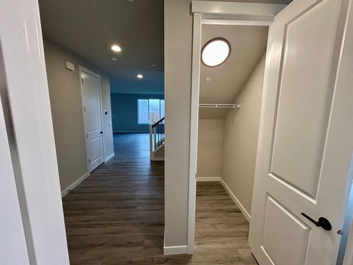 Building Photo - Stunning BRAND NEW 3 bed 2.5 bath home in Marysville