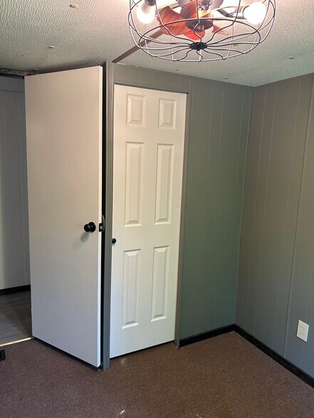 Building Photo - 7504 NY-177