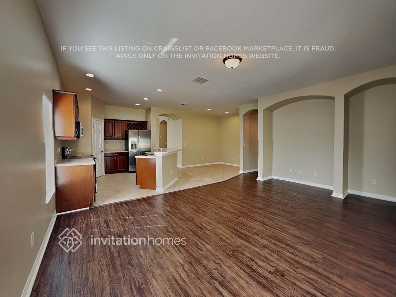 Building Photo - 9342 Beaufort Ct