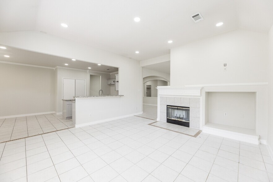 Building Photo - 8510 Chickamauga Ln