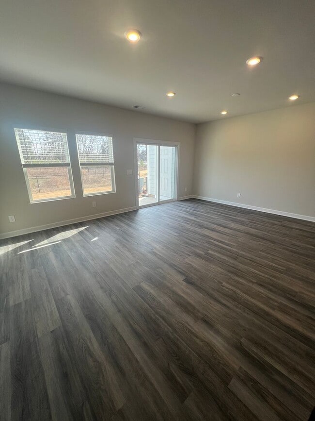 Building Photo - 3 Bedroom, 2.5 Bath Brand New Home for Rent (MONROE)