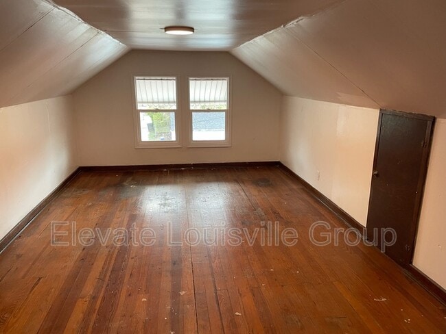 Building Photo - 1126 S 26th St