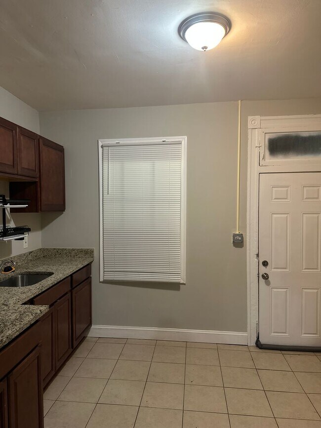 Building Photo - Newly Renovated, Spacious Home! W/D! Partially Finished Basement! Central Air! Available Now!