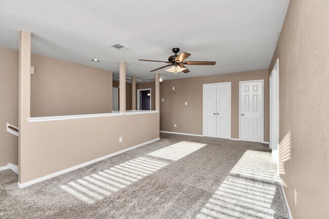 Building Photo - 1118 Desert Palms Ln