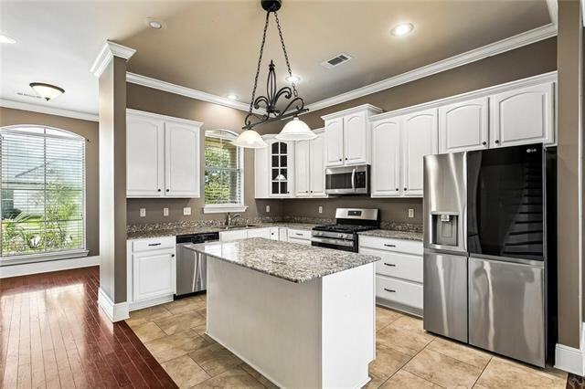 Building Photo - 350 Palmer Ct