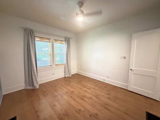 Building Photo - Spacious & Comfortable Two-Bedroom, and Bath House!