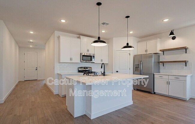 Building Photo - 3056 W Bent Tree Dr
