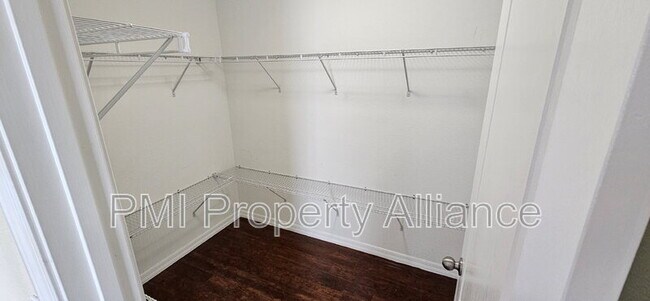 Building Photo - 2890 Spring Breeze Way