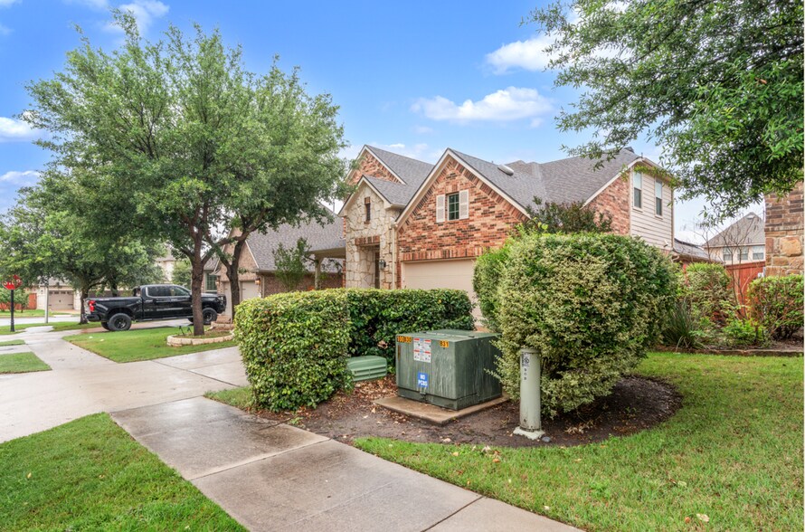 Building Photo - 904 Purple Moor Pass