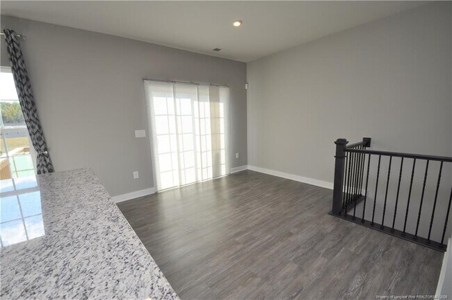 Building Photo - 200 Misty Pike Dr