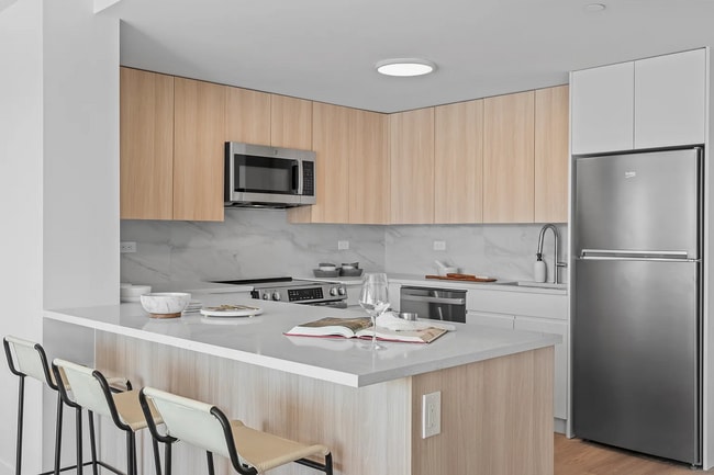 Building Photo - Lyon Place