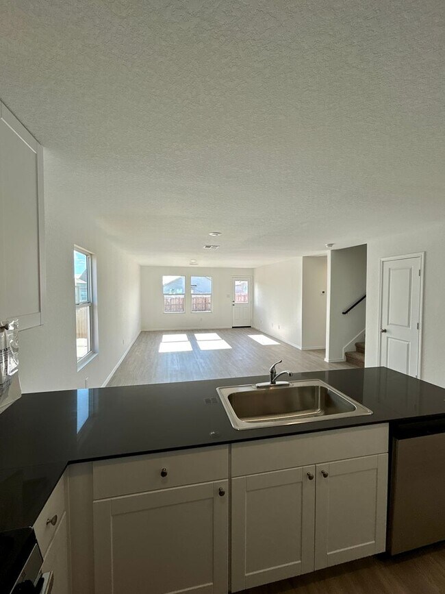 Building Photo - 5974 Companion Lp