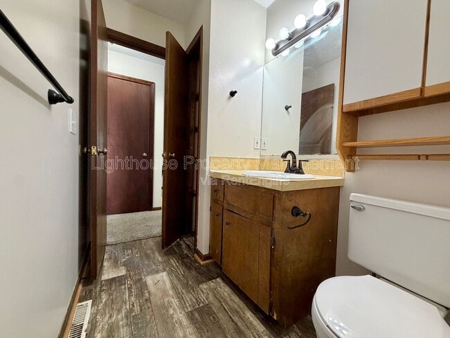 Building Photo - 2665 Nolan Ave NW