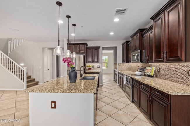 Building Photo - 9372 W Louise Dr