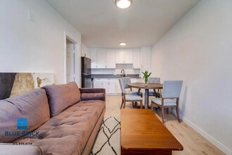 Building Photo - 14235 Vanowen-6