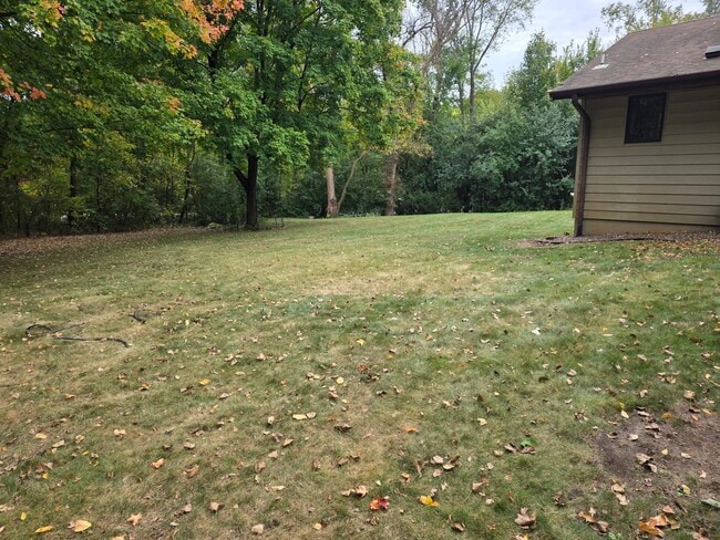 Building Photo - 4110 Juneau Ln N