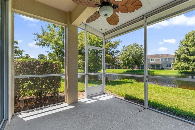 Building Photo - 2758 River Landing Dr