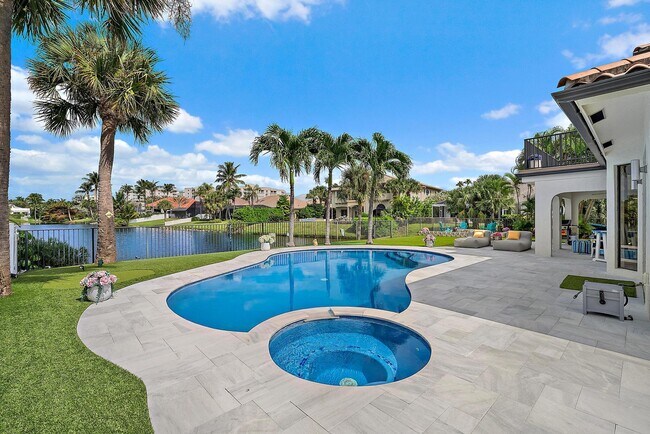 Building Photo - 129 Olympus Way