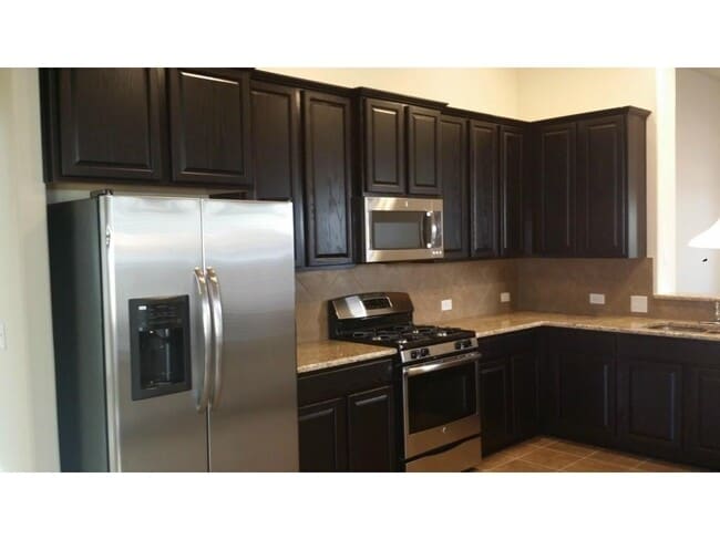 Building Photo - 2421 McDonald Way