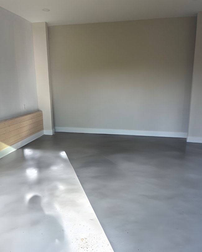 Building Photo - 5512 Vaught Dr