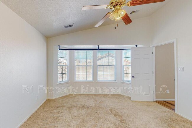 Building Photo - 5551 Rabadi Castle Ave NW