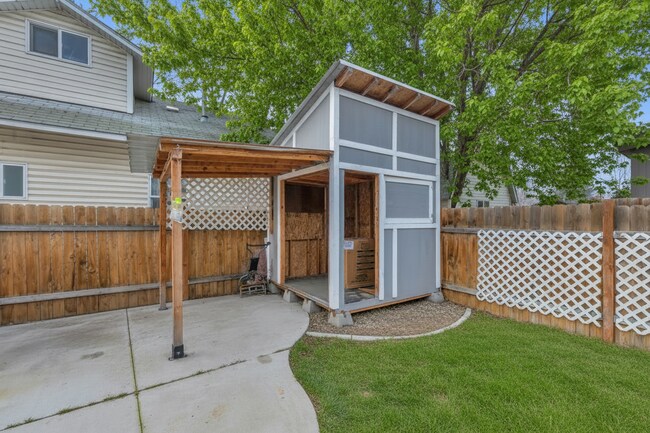 Building Photo - 202 S Middleton Rd