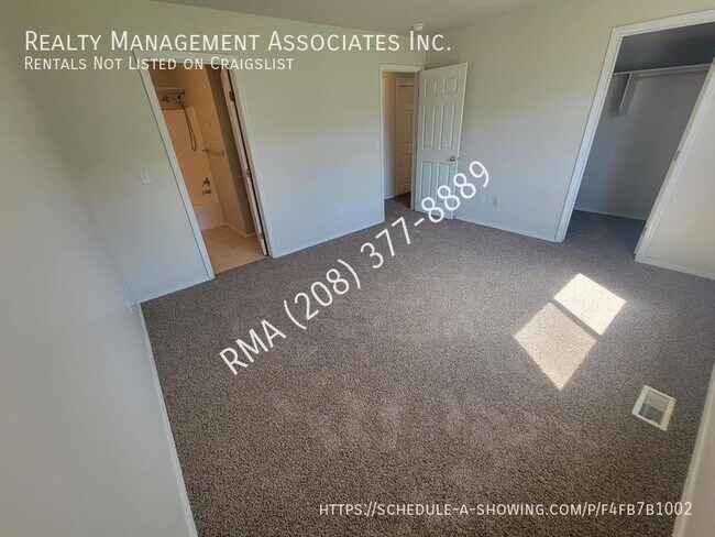 Building Photo - 4039 W Bedrock Dr