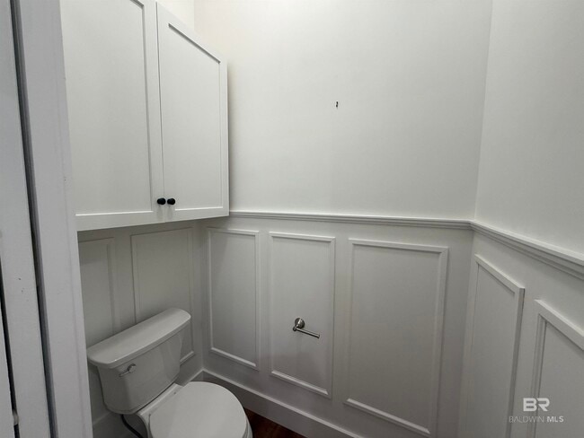 Building Photo - 10391 Emmanuel St