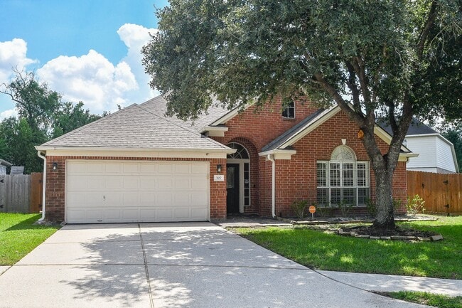 Primary Photo - 707 New Pines Dr