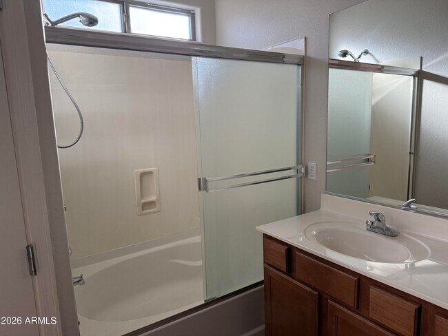 Building Photo - 2667 E Canyon Creek Dr