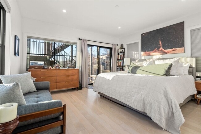 Building Photo - 75 Old Harbor St