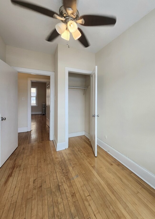 Building Photo - 4817 N Springfield Ave
