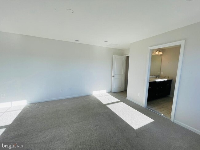 Building Photo - 508 Sourwood Ct