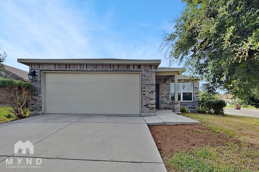 Building Photo - 3704 Colemans Run