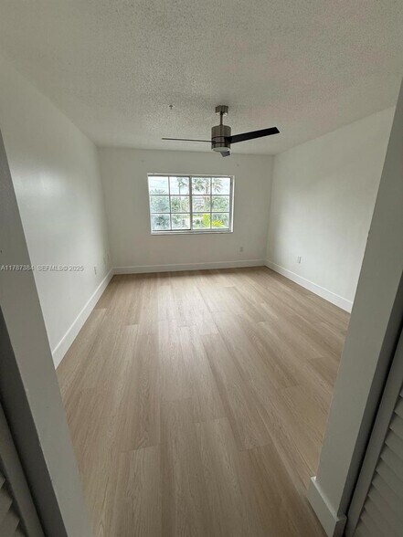 Building Photo - 4320 NW 107th Ave