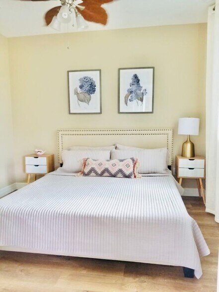 Building Photo - 257 Manor Rd