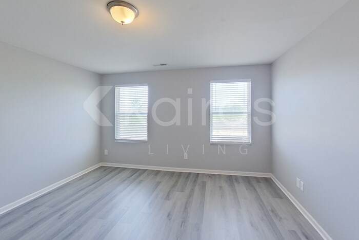 Building Photo - 108 Tanner Ct