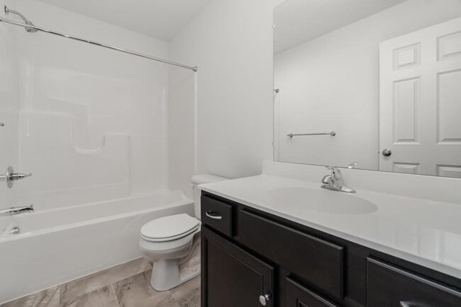 Building Photo - 12 Kenzie Way